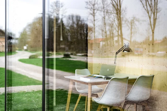 HiLoft Shipping Container Home 