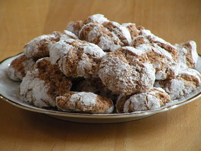 I have tried so many different versions of Amaretti made by Italian women 