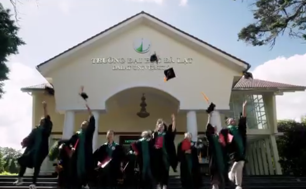  Liên thông Trung cấp/Cao đẳng lên Đại học Sư phạm – Nâng chuẩn đúng lộ trình, bắt kịp cơ hội!