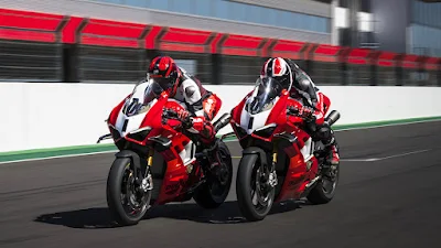 Panigale V4R MY 2023 opinioni