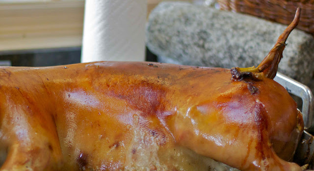 A WTF story: Airline staff steals lechon tail and puts it in pocket