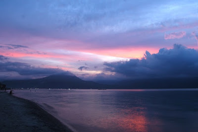 pantai pasir putih parbaba