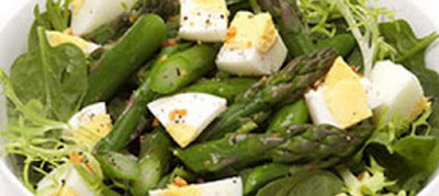 Luar Biasa Masakan Untuk Mencegah Stroke!! Salad Sehat dengan telur dan Asparagus