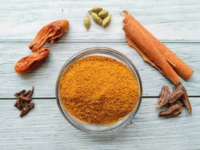 Homemade Kitchen King Masala Powder Recipe In Hindi