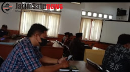 Dinilai Tidak Efektif Kenerja PJ Kades di Sampang, NGO BARA Gelar Audience ke DPMD