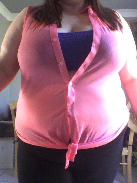 Who said fat girls couldn't wear boob tubes and short tops? - Does My Blog  Make Me Look Fat?