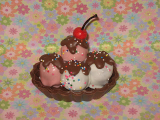 mini ice cream sundae cake las vegas