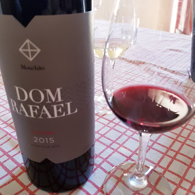 Dom Rafael Tinto 2015 