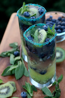 http://laylita.com/recipes/2014/02/01/kiwi-blueberry-mojito-12th-man-cocktail/