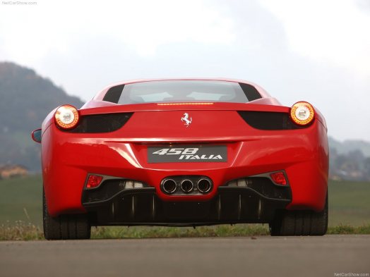 Ferrari 485