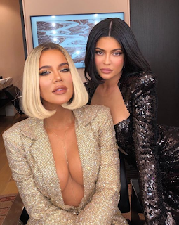Khloe Kardashian joked about 'photoshopping' Kylie Jenner in Kim's 40th birthday pics