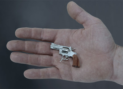 Miniature revolver