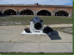 096