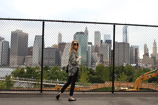 “A Walk Around Brooklyn Heights” Post on “The Wind of Inspiration” Blog #outfit #look #style #fashion #personalstyle #fashionblog #fashionblogger (How to Wear an Animal Print Blouse / Animal Print Blouse with Skinny Pants / Things to Do in Brooklyn)