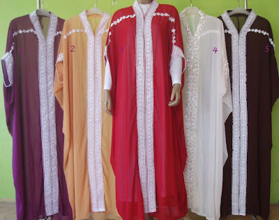 Gambar Model Trend Baju Muslim Wanita Lebaran 2012