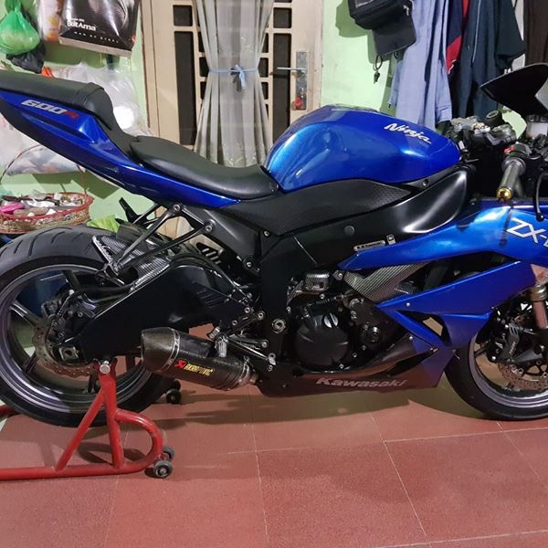 BURSA MOGE  BEKAS Dijual Kawasaki  ZX6R  2011 Harga Dibawah 