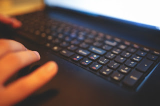 Tips Memilih Laptop untuk Anak Sekolah