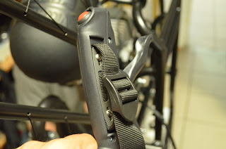 Nice and easy adjustable paramotor handle