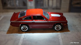Custom V-8 Vega (N4026)