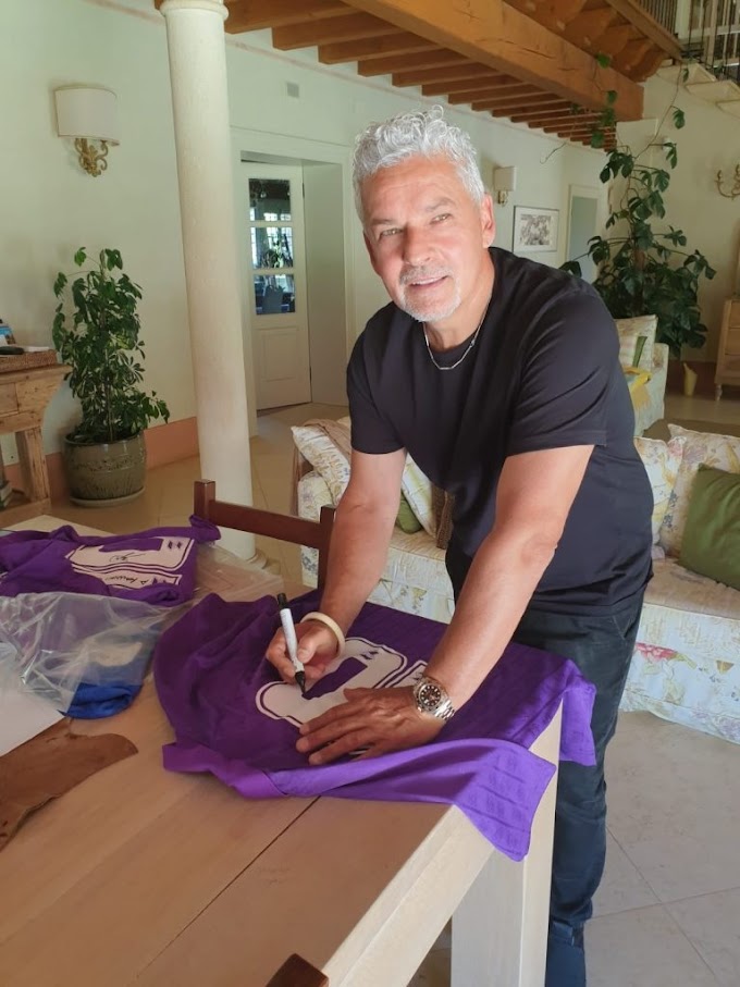 Roberto Baggio: all’asta le maglie del "Divin Codino" a favore dell'Aisla