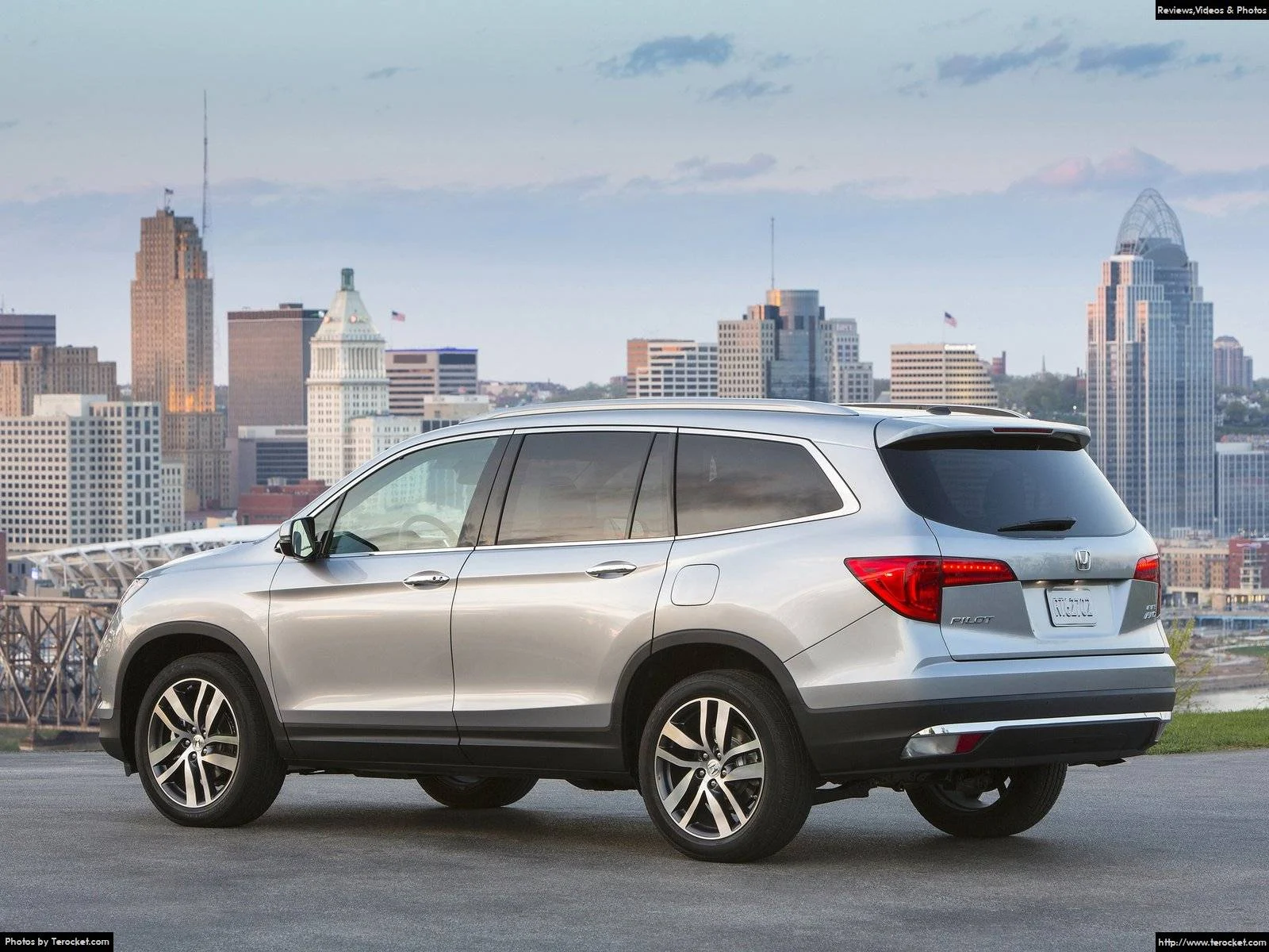 Hình ảnh xe ô tô Honda Pilot 2016 & nội ngoại thất