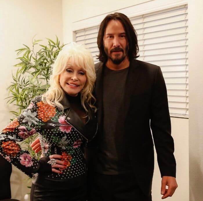 Keanu Reeves Doesn’t Touch People When Taking Photos And The Reason Why Remains A Mystery