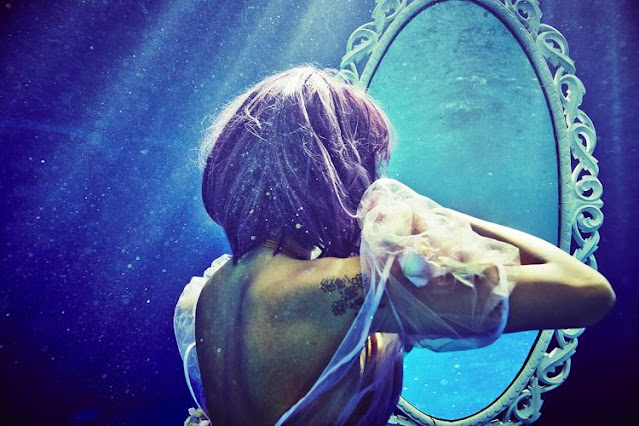 Bruna Abdullah’s Underwater Photo-shoot