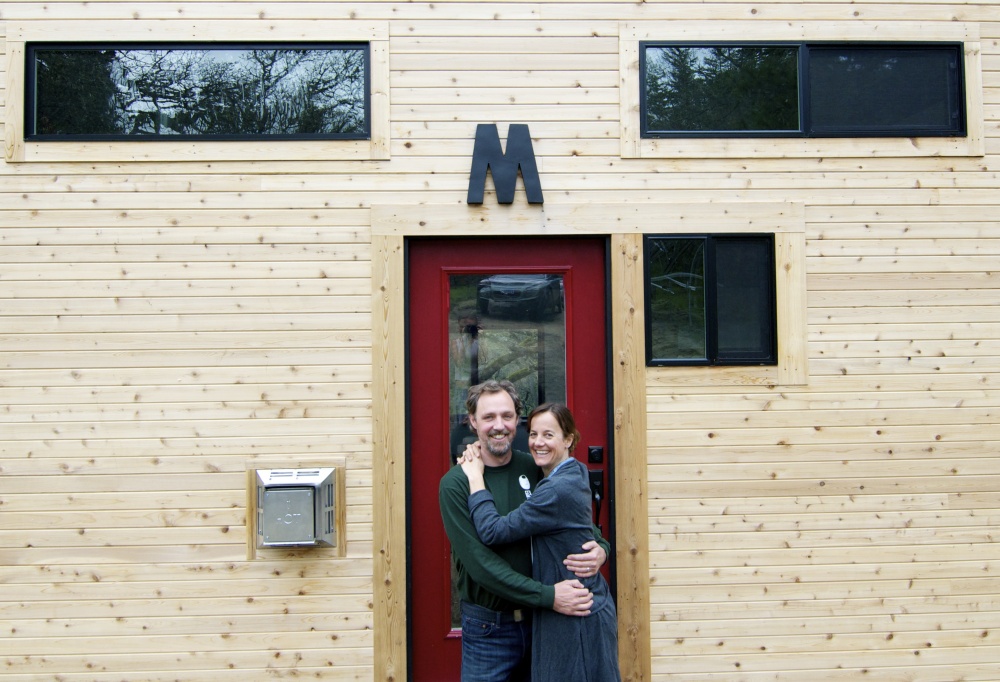 the couple built a tiny house of your dreams