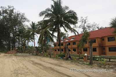 Batu Burok Beach Resort