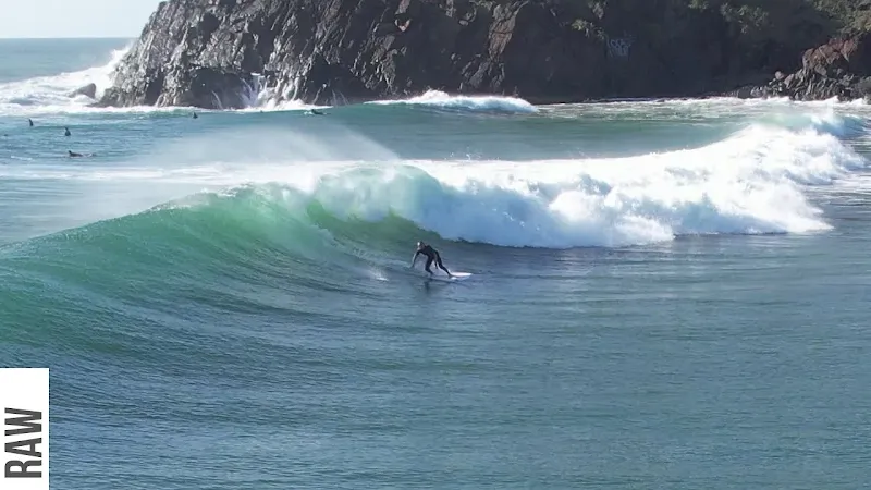 Playful Surf on Southern Country Point