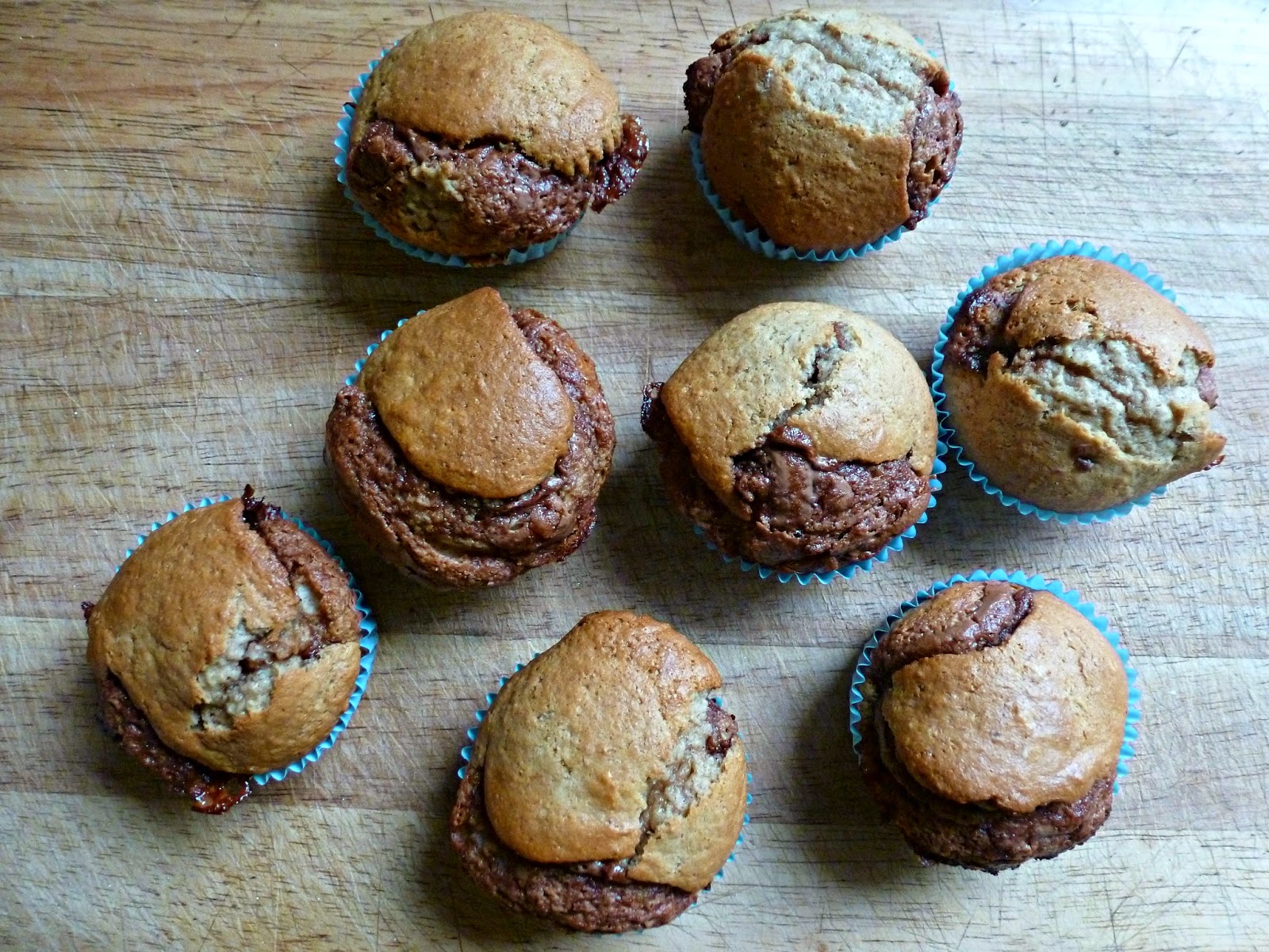 Chocolate and vanilla cupcakes recipe