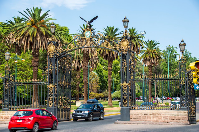 Parque San Martin, Mendoza entrance