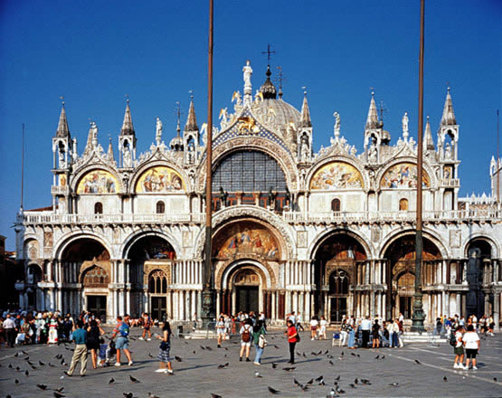 La Basílica de San Marcos en Venecia