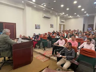 "الشباب والرياضة" تواصل تنفيذ فعاليات دورة "صناع القرار" بأكاديمية ناصر العليا