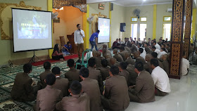 Motivator Muda Nasional Edvan M Kautsar Memberikan Seminar di SMAN 5 Palembang Sumatera Selatan