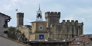 Château de l’Empéri y Porte de l'Horloge.