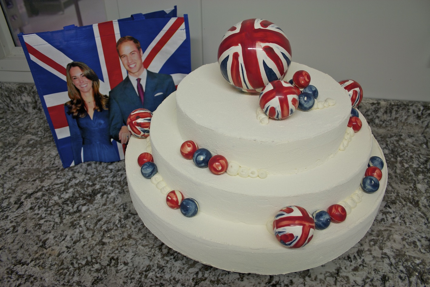 silver wedding cake stands Burch & Purchese Wedding Cake & Celebration Cake Enquiries