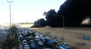حريق ضخم بكوبري الصالة الملكية في جدة إثر إنفجار سيارة نفط