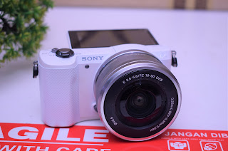 Jual Mirrorless Sony a5000 Bekas