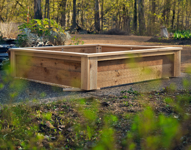 Minnesota cedar raised beds Artist & Builder LLC