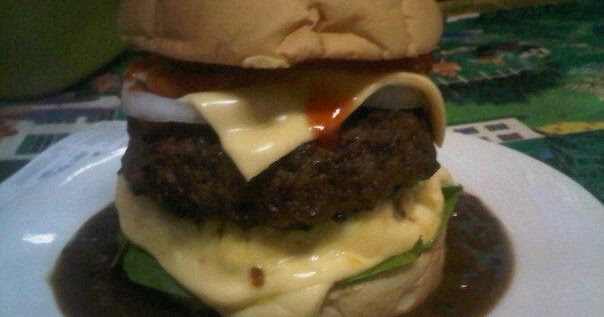 SENDUK_JEBAT.: BURGER BAKAR BLACK PEPPER SOS VERSI JEBAT 