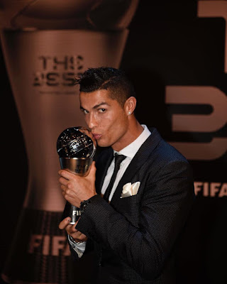 FIFA-thebest-2017-cr7