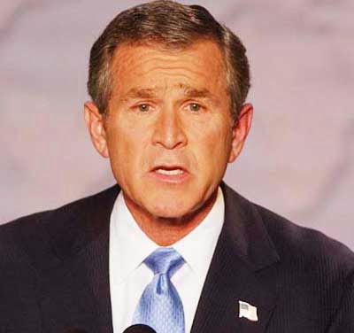 A BUSH LO REPUTEARON Y HASTA LO MEARON EN IRAK