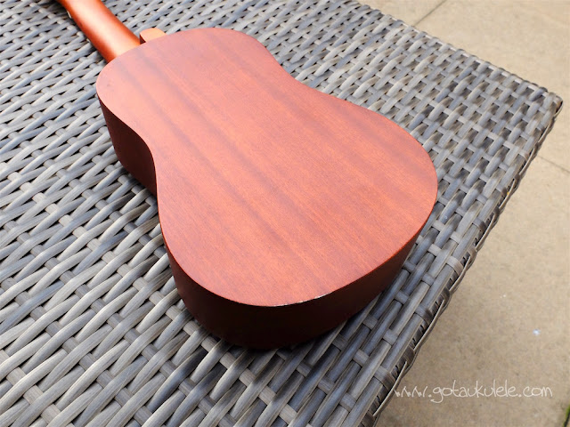 Vintage VUK20 Ukulele back