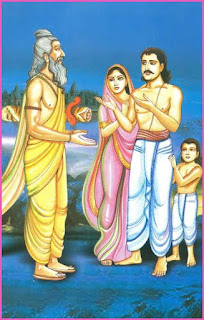 King harishchandra offering grants to Sage Vishvamitra