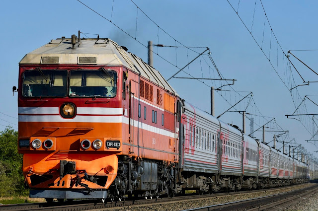 ロシア鉄道 ヴォルゴグラード～モスクワ 001Ж