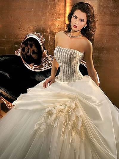 Wedding dresses like puffy wedding dresses tend to be a issue of individual