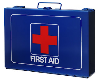 10  First Aid Tips In Exteme Cases To Save A Person's Life