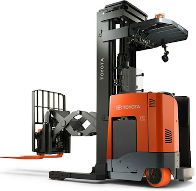 Reach truck double deep Toyota