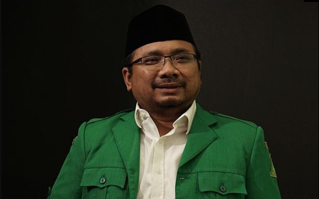 Profil Yaqut Cholil Qoumas - Menteri Agama Indonesia ke-24